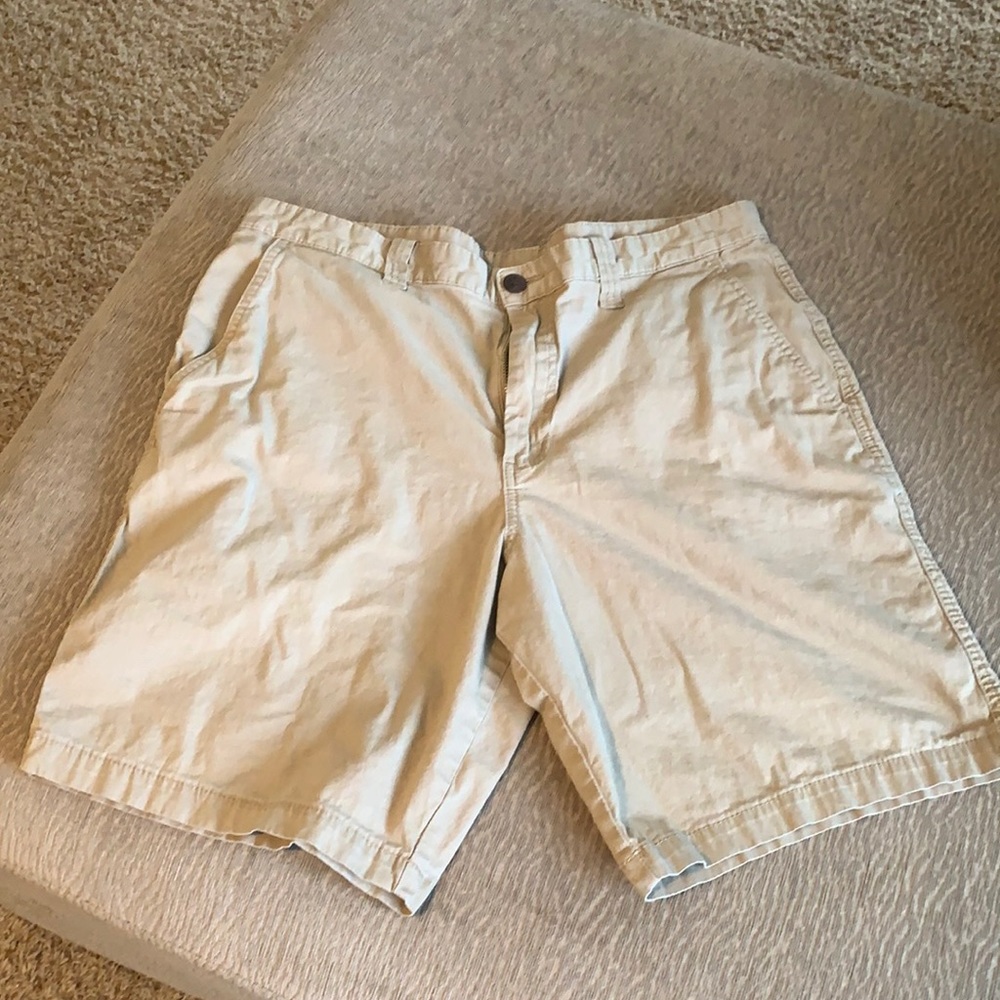 Magellan shorts 34w